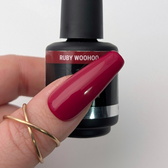 Brush N' Color RUBY WOOHOO 10 ml (Public Desire) 10ml 