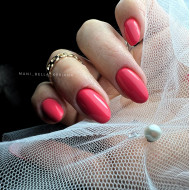Gel Polish Manicurist