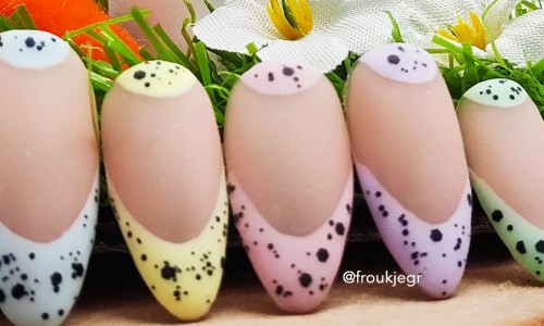 Pastelkleurige Nail Art voor Pasen